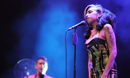 Fue el que la cantante, Amy Winehouse, lució en su presentación en Belgrado, en 2011. Los detalles. Fue el que la cantante, Amy Winehouse, lució en su presentación en Belgrado, en 2011. Los detalles.