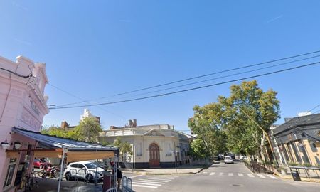 Robaron una importante cantidad de bebidas alcohólicas y otros insumos en un reconocido bar de Santa Fe. Robaron una importante cantidad de bebidas alcohólicas y otros insumos en un reconocido bar de Santa Fe.