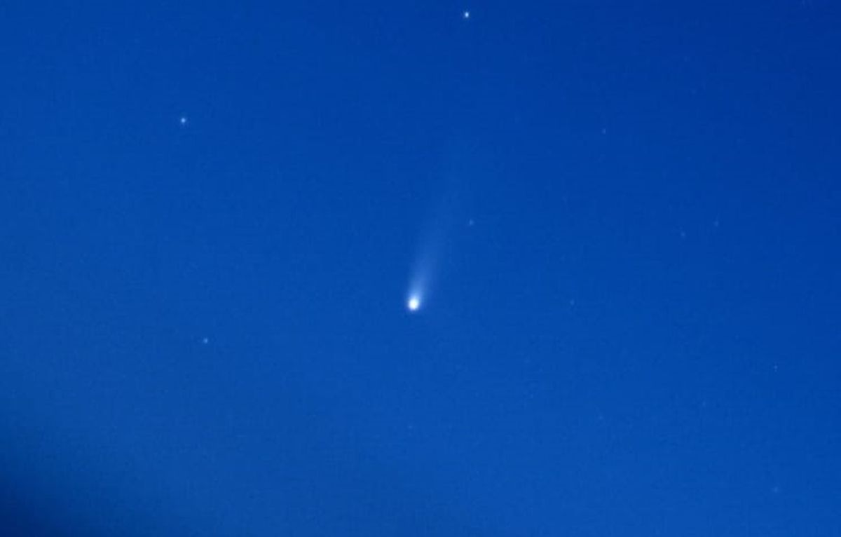 El cometa 2023 A3 capturado por el astrónomo aficionado Víctor Buso desde el observatorio Busoniano de Rosario.