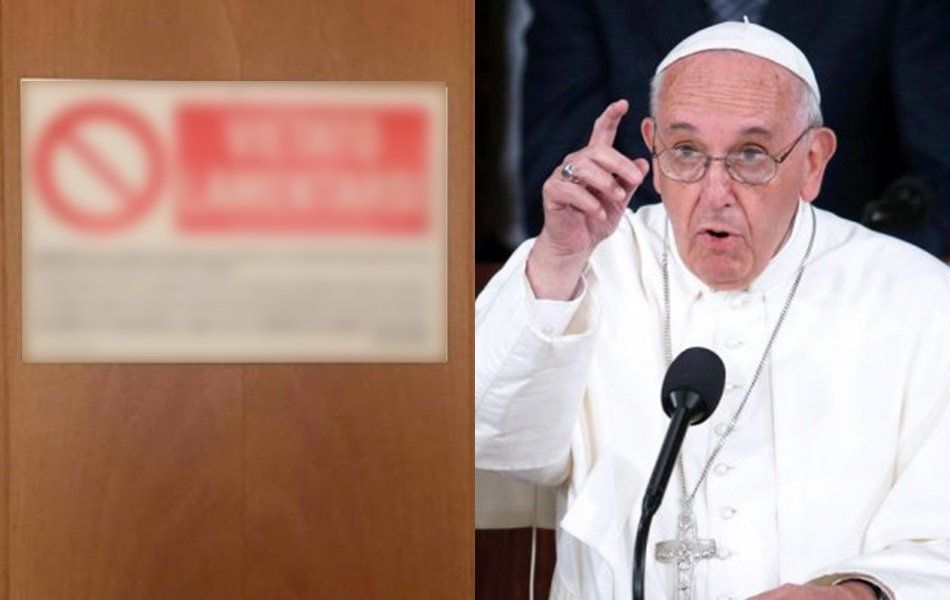 ¿Qué dice el cartel colgado en la puerta de la habitación del papa Francisco?