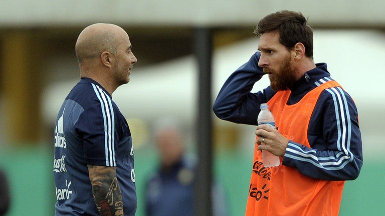 Sampaoli: “Intentaré complementar a Messi y Dybala”