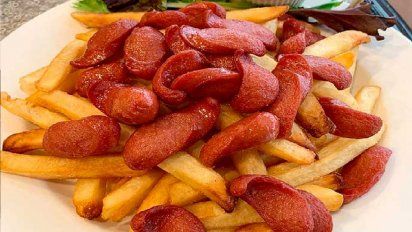 Cómo preparar salchipapa: la receta paso a paso