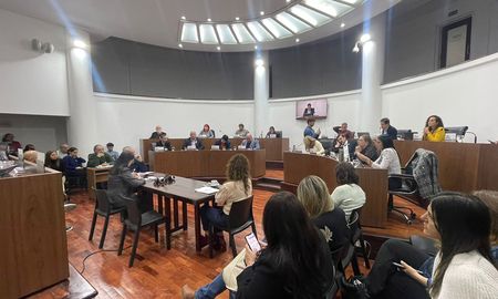 Las elecciones para concejales se realizarán el 29 de junio y el miércoles 18 de junio se realizará un debate de candidatos. Las elecciones para concejales se realizarán el 29 de junio y el miércoles 18 de junio se realizará un debate de candidatos.