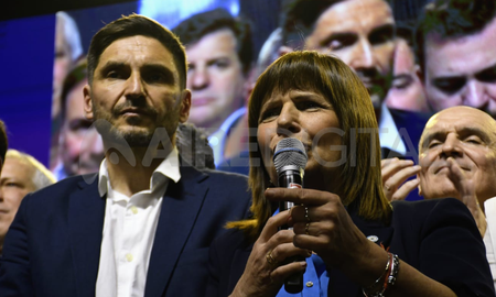 Patricia Bullrich dio el presente en el búnker de Pullaro Patricia Bullrich dio el presente en el búnker de Pullaro
