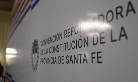 Desde este miércoles, las comisiones temáticas de la convención podrán empezar a emitir dictámenes sobre los artículos de la Constitución puestos a consideración. Desde este miércoles, las comisiones temáticas de la convención podrán empezar a emitir dictámenes sobre los artículos de la Constitución puestos a consideración.