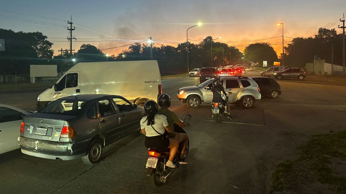 Hubo demoras en ambas manos.