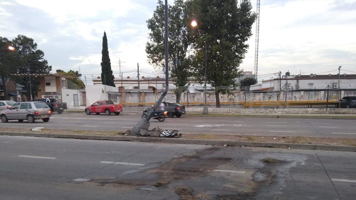 El conductor del rodado resultó ileso.