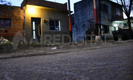 nuevo crimen en rosario: asesinaron a tiros a un joven en la zona oeste nuevo crimen en rosario: asesinaron a tiros a un joven en la zona oeste