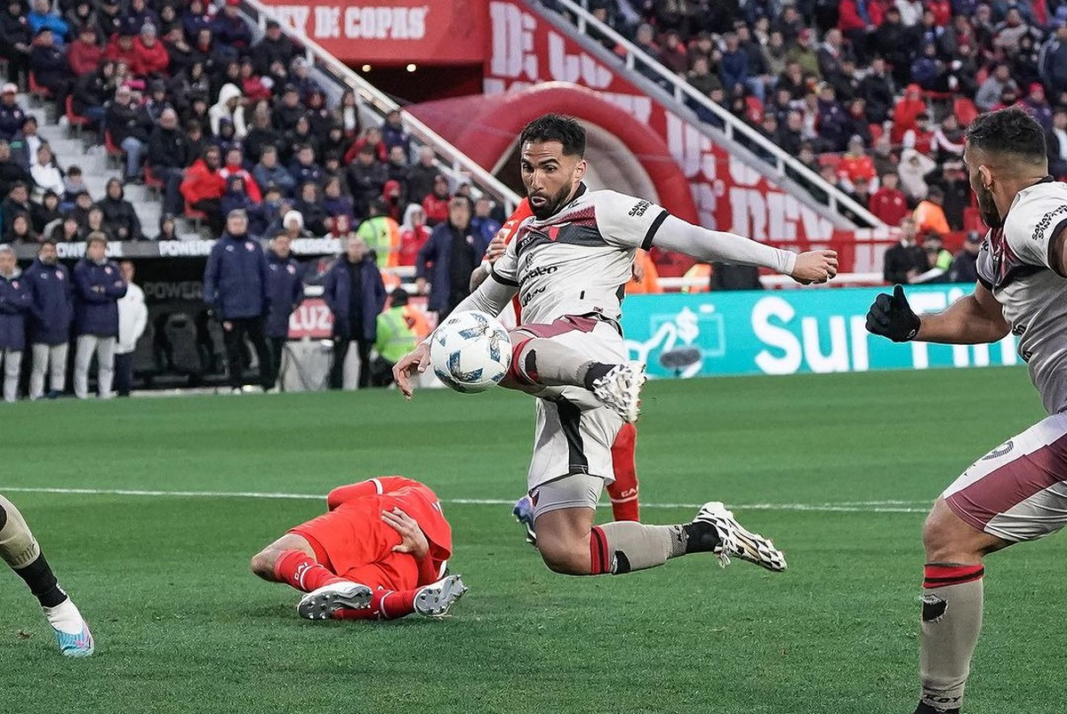 Se definió el futuro de Alberto Espínola tras su salida de Colón: jugará en Olimpia.
