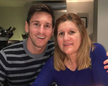 Lionel Messi recordó la bronca de su madre porque Newells no ayudó con el tratamiento hormonal Lionel Messi recordó la bronca de su madre porque Newells no ayudó con el tratamiento hormonal