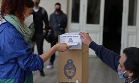 Elecciones 2021: hasta qué hora se puede votar y qué documento hay que usar. Elecciones 2021: hasta qué hora se puede votar y qué documento hay que usar.