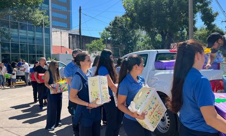 Con este nuevo gesto solidario, la colecta alcanzó las 2.000 cajas y logró superar ese número. Con este nuevo gesto solidario, la colecta alcanzó las 2.000 cajas y logró superar ese número.