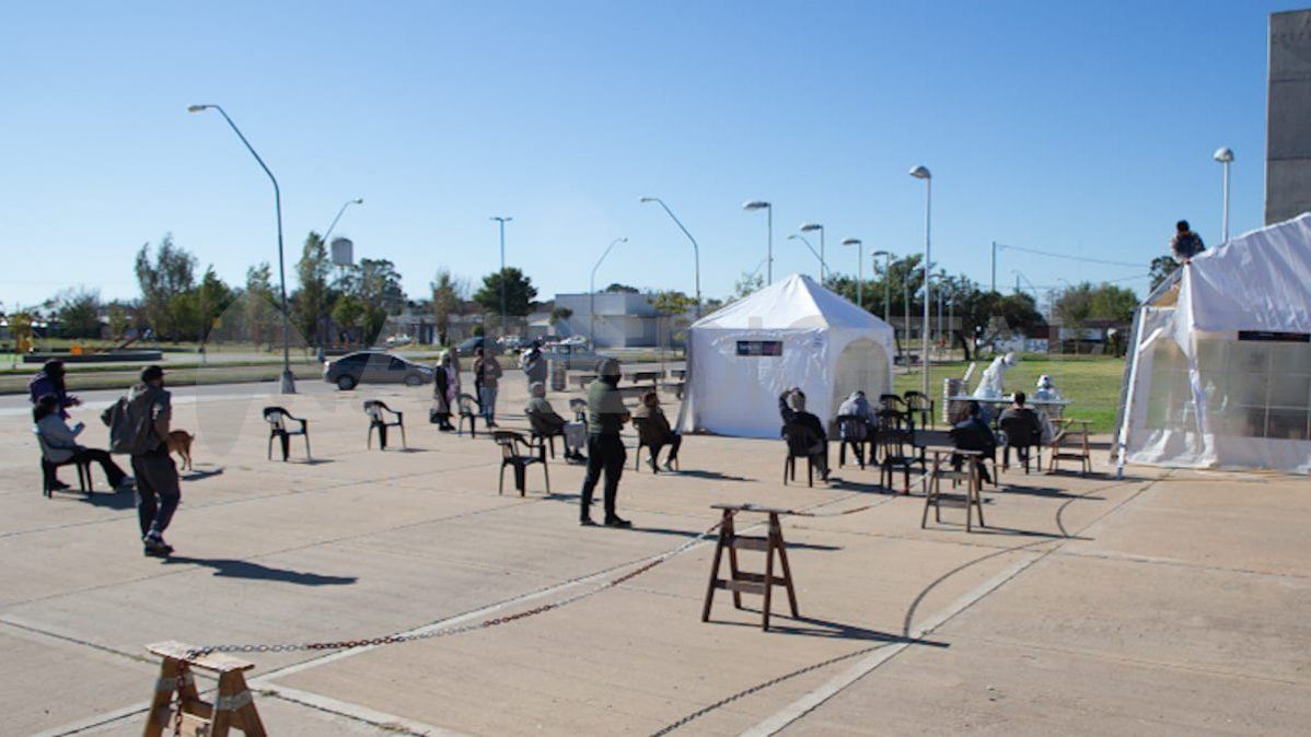En Santa Fe hay puestos fijos de testeo en El Alero (French 1701); en la Estación Belgrano (Bv. Gálvez y Dorrego); en la ex Estación de Ferrocarriles Mitre, ubicada en Dr. Zavalla y General López; y en la Costanera (Almirante Brown 5294 - Centro Deportivo Municipal).