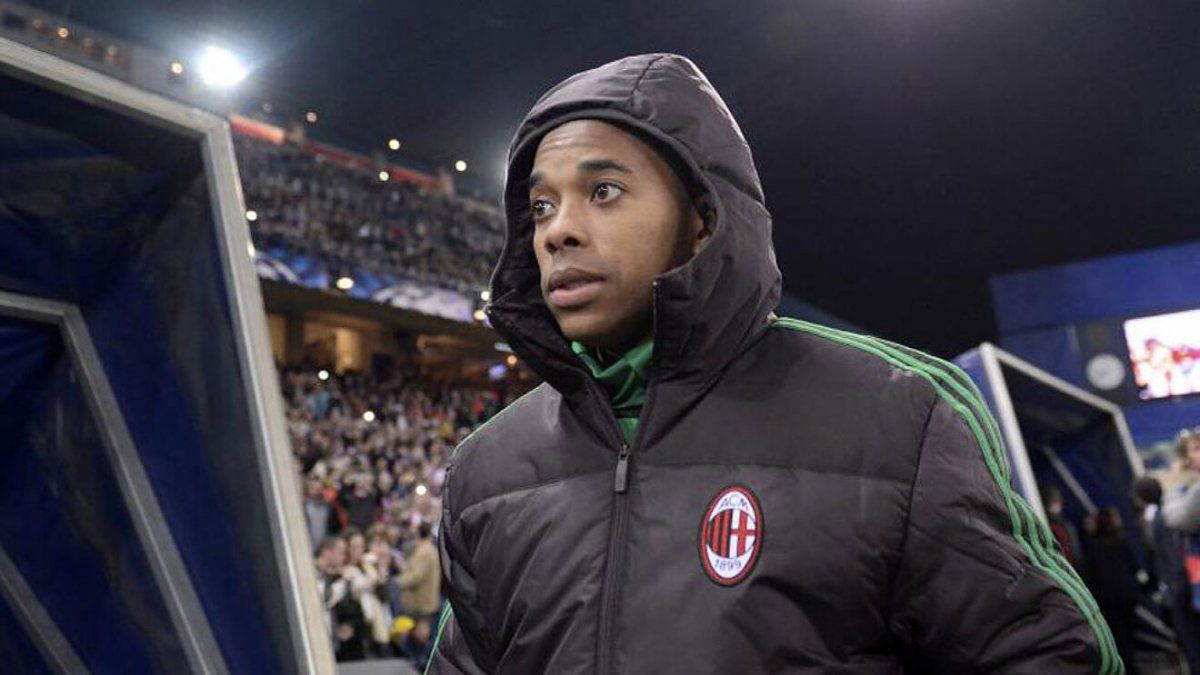 Durante su etapa en Milan, Robinho abusó de una joven libanesa en un boliche italiano junto con un amigo. Ocurrió en 2013.