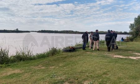 El jueves un agente policial sufrió un accidente cuando navegaba en una embarcación. El jueves un agente policial sufrió un accidente cuando navegaba en una embarcación.