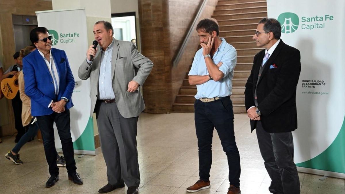 En el acto estuvo presente el intendente Juan Pablo Poletti. En el acto estuvo presente el intendente Juan Pablo Poletti.