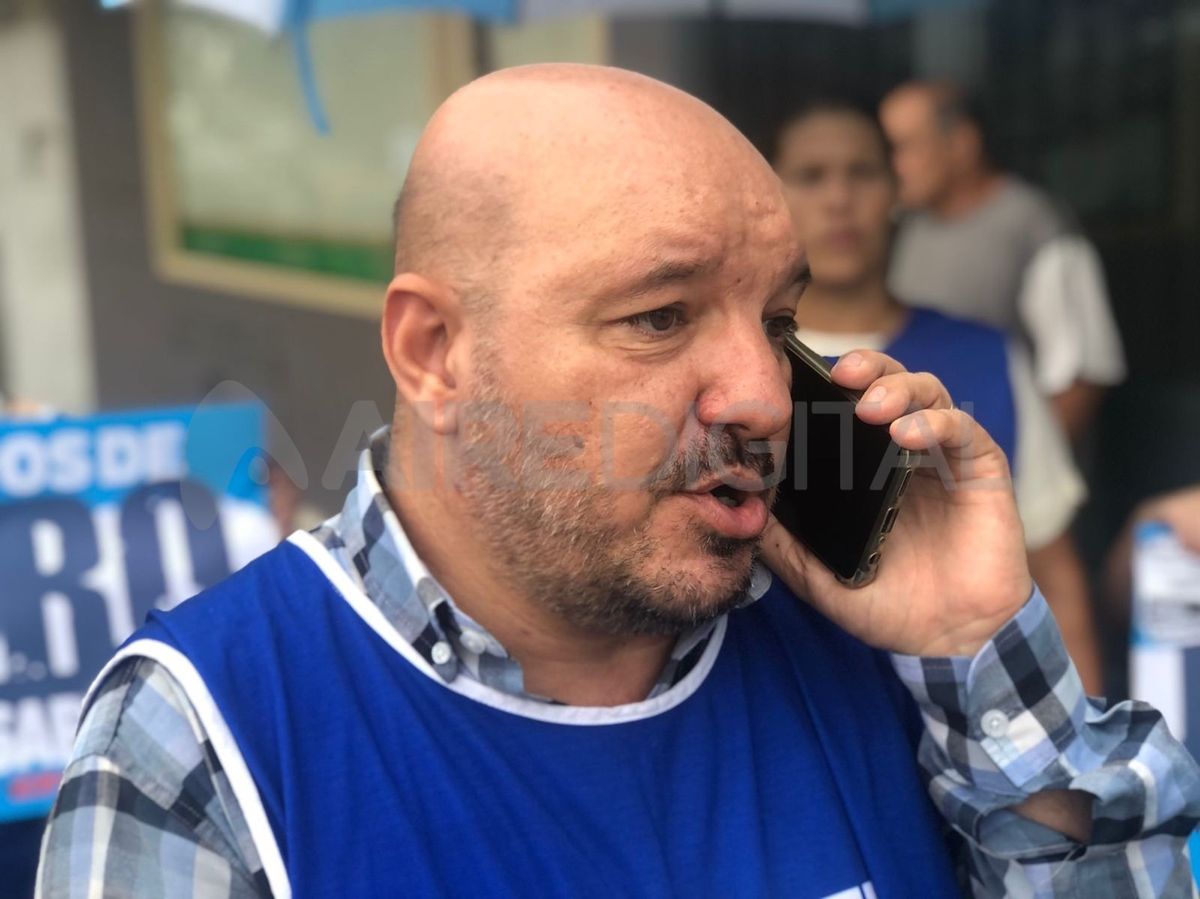 Rodrigo Alonso, secretario general de Amsafé, sostuvo en AIRE que se trata de un "descuento totalmente ilegal".