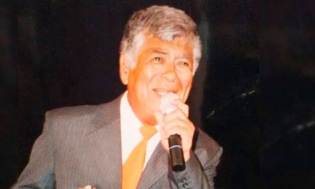 El “Negro” Casas se distinguió en los escenarios de toda la región con su presencia cautivante y sus canciones románticas. El “Negro” Casas se distinguió en los escenarios de toda la región con su presencia cautivante y sus canciones románticas.