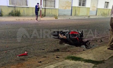 un motociclista esta grave en el cullen tras ser chocado por un automovilista que se dio a la fuga