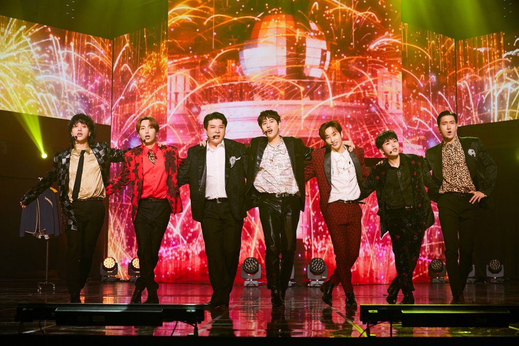 La agencia de entretenimiento brindó un show online