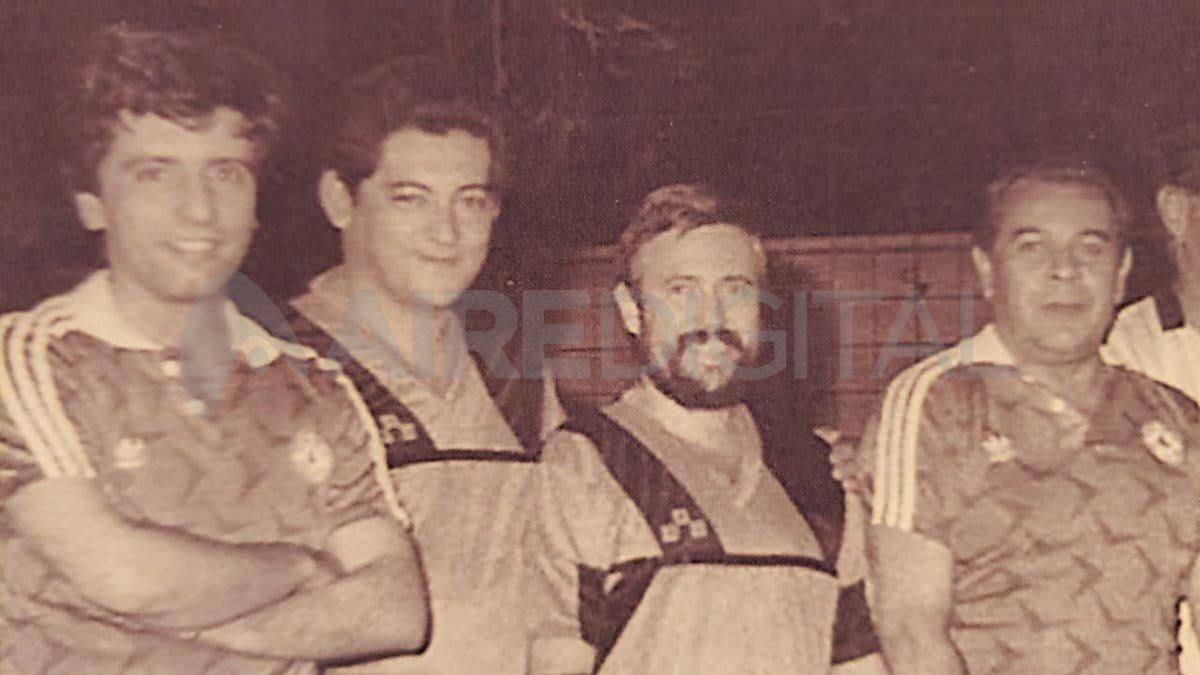 Luis Mino (primero a la izquierda) y Moncho Aranda (primero a la derecha).