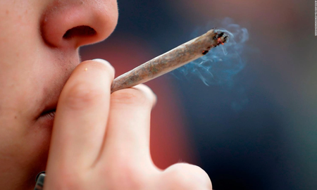 Estudio: el consumo de cannabis duplica el riesgo de infarto en adultos jóvenes Estudio: el consumo de cannabis duplica el riesgo de infarto en adultos jóvenes