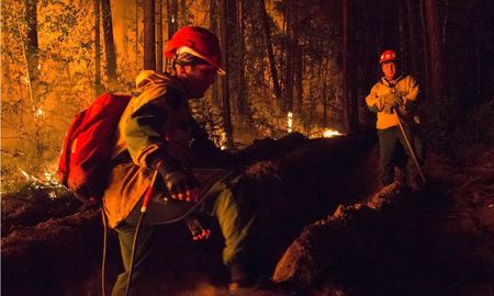 Con más de 1.5 millones de hectáreas arrasadas, todavía queda un mes de temporada de incendios. Con más de 1.5 millones de hectáreas arrasadas, todavía queda un mes de temporada de incendios.
