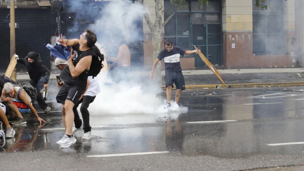 En medio del debate por el proyecto de modernización laboral en el Senado