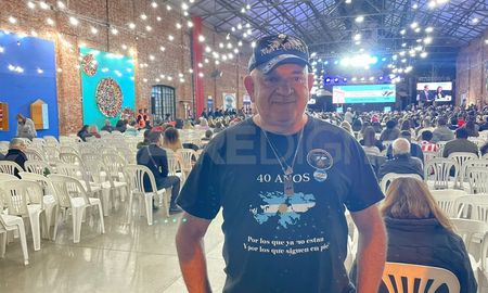 En estos 40 años nos animamos a contar la realidad, dijo Sergio Daniel Vega, ex combatiente rosarino de la Guerra de Malvinas. En estos 40 años nos animamos a contar la realidad, dijo Sergio Daniel Vega, ex combatiente rosarino de la Guerra de Malvinas.