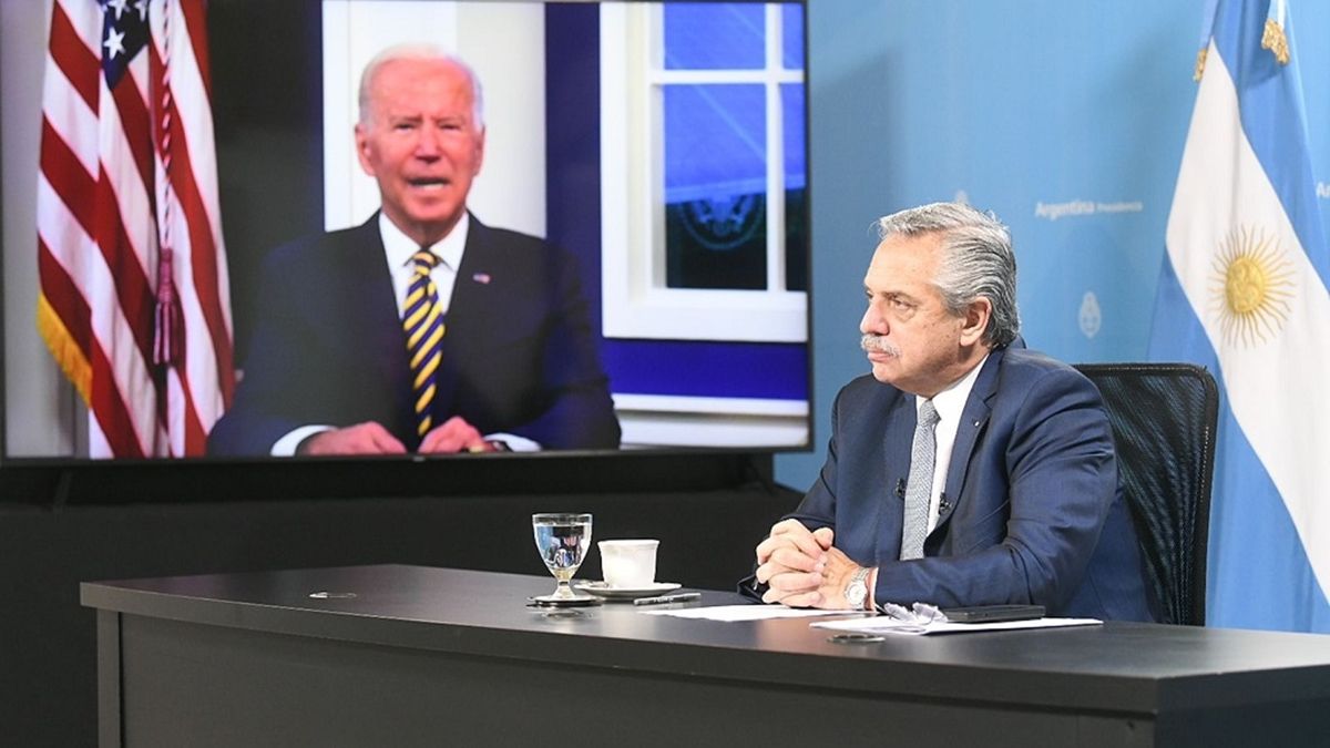 Cumbre paralela de la Celac