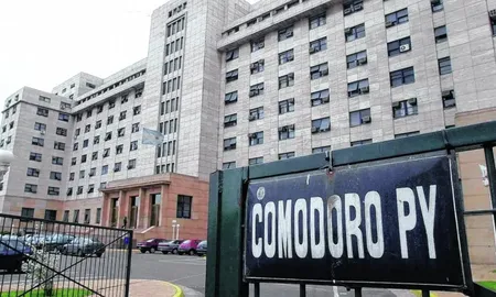 La Cámara Federal de Casación Penal validó el avance de la investigación contra el escribano Santiago Busaniche La Cámara Federal de Casación Penal validó el avance de la investigación contra el escribano Santiago Busaniche