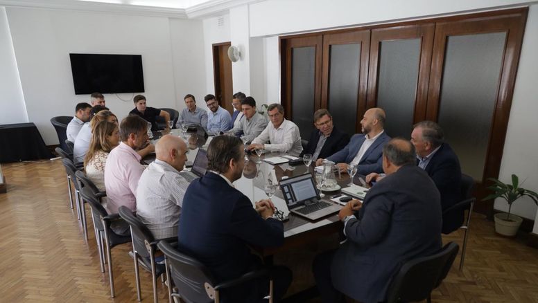 Ley Orgánica de Municipios: Poletti planteó evitar la creación de nuevos cargos