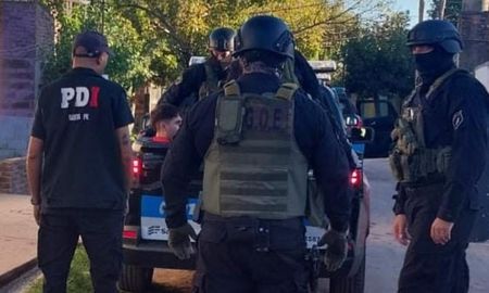 El sospechoso fue recapturado en Cabaña Leiva tras haberse evadido de un móvil policial en enero El sospechoso fue recapturado en Cabaña Leiva tras haberse evadido de un móvil policial en enero