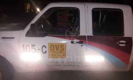 El imputado se desempeña como chofer de la Dirección Provincial de Vialidad de Salta y llevaba la sustancia en el vehículo oficial El imputado se desempeña como chofer de la Dirección Provincial de Vialidad de Salta y llevaba la sustancia en el vehículo oficial