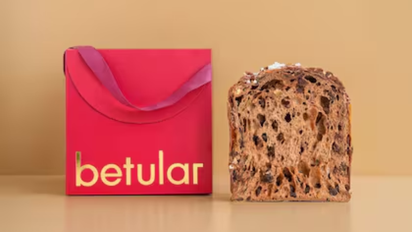 Cuánto cuesta el pan dulce de Damián Betular: los precios de su colección navideña 2025