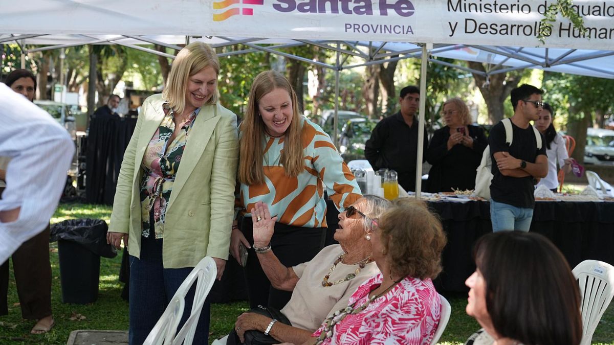 La propuesta buscó destacar a mujeres que, a través de su labor en espacios comunitarios, educativos, culturales, sociales y deportivos, han dejado una huella en sus territorios y se han convertido en ejemplos de esfuerzo, solidaridad y construcción colectiva.