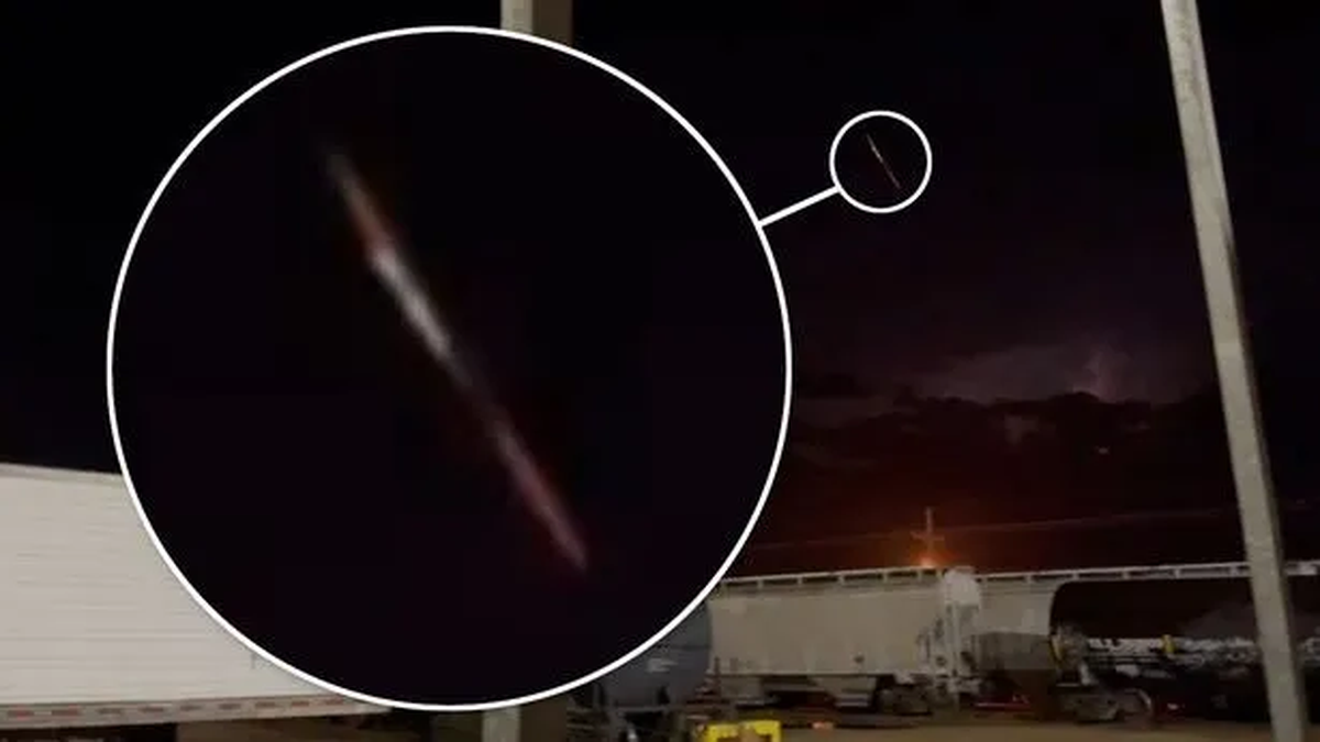 Obervadores de OVNIS lo compararon con la novela "La guerra de los mundos".