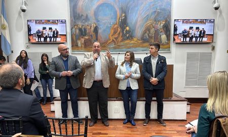 El Foro de Concejales del Área Metropolitana de Santa Fe se reunió por primera vez El Foro de Concejales del Área Metropolitana de Santa Fe se reunió por primera vez