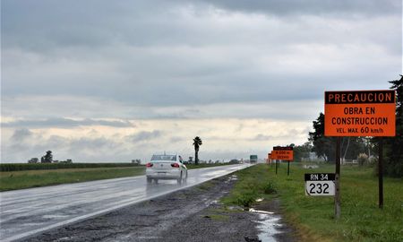 El 28 abril se licita el último tramos para transformar la ruta nacional 34 en autopista desde Sunchales hasta la ruta nacional 19. El 28 abril se licita el último tramos para transformar la ruta nacional 34 en autopista desde Sunchales hasta la ruta nacional 19.