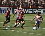 Colón-Unión disputarán el clásico santafesino este domingo a las 18 horas. Colón-Unión disputarán el clásico santafesino este domingo a las 18 horas.