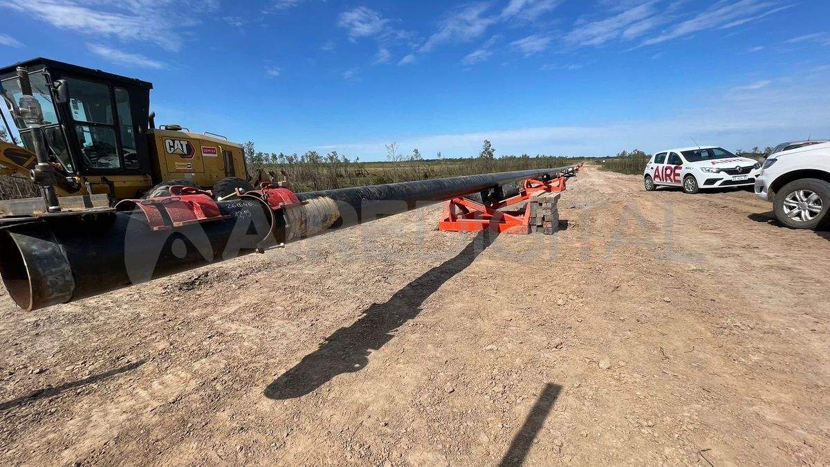 Termina el cruce de la Laguna Setúbal, una etapa fundamental del Gasoducto Gran Santa Fe. Termina el cruce de la Laguna Setúbal, una etapa fundamental del Gasoducto Gran Santa Fe.