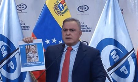 “Yiyi” es investigado en más de cuarenta hechos delictivos. “Yiyi” es investigado en más de cuarenta hechos delictivos.