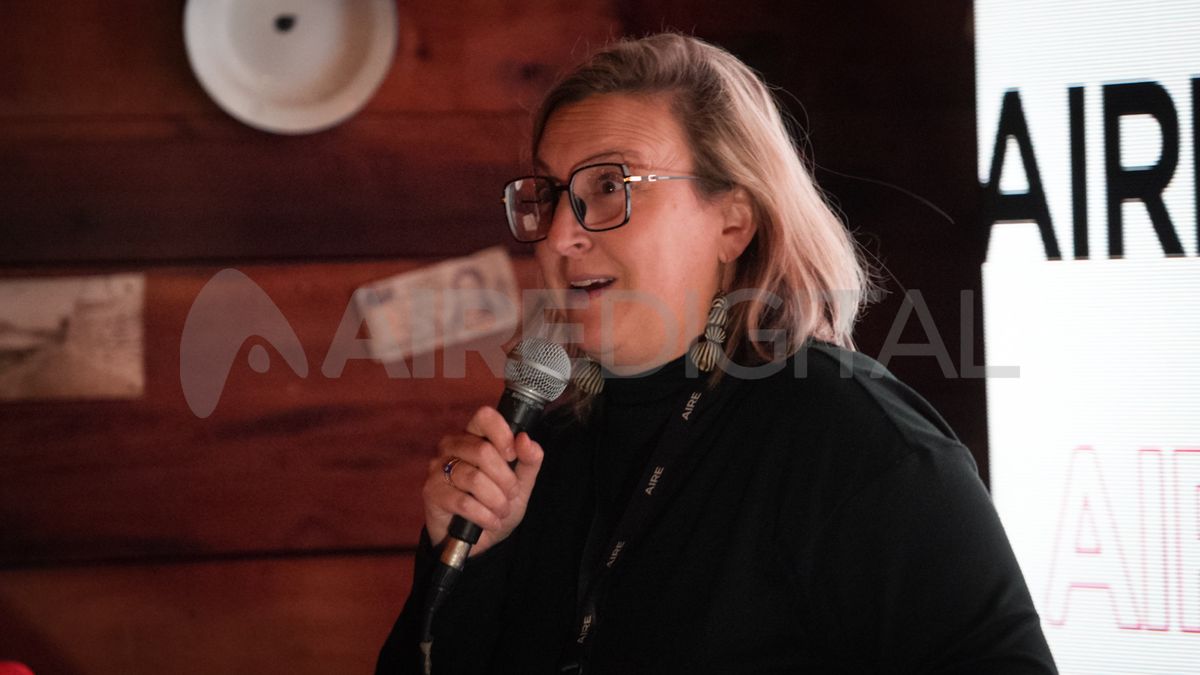 Jésica Saez, consultora en comunicación del Grupo AIRE, jugó un rol clave, junto a Silvia Klingler, en la coordinación de la nueva programación.