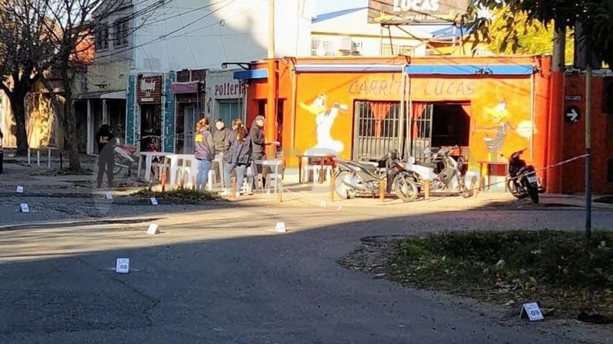 El local atacado está ubicado en el barrio 14 de Octubre.