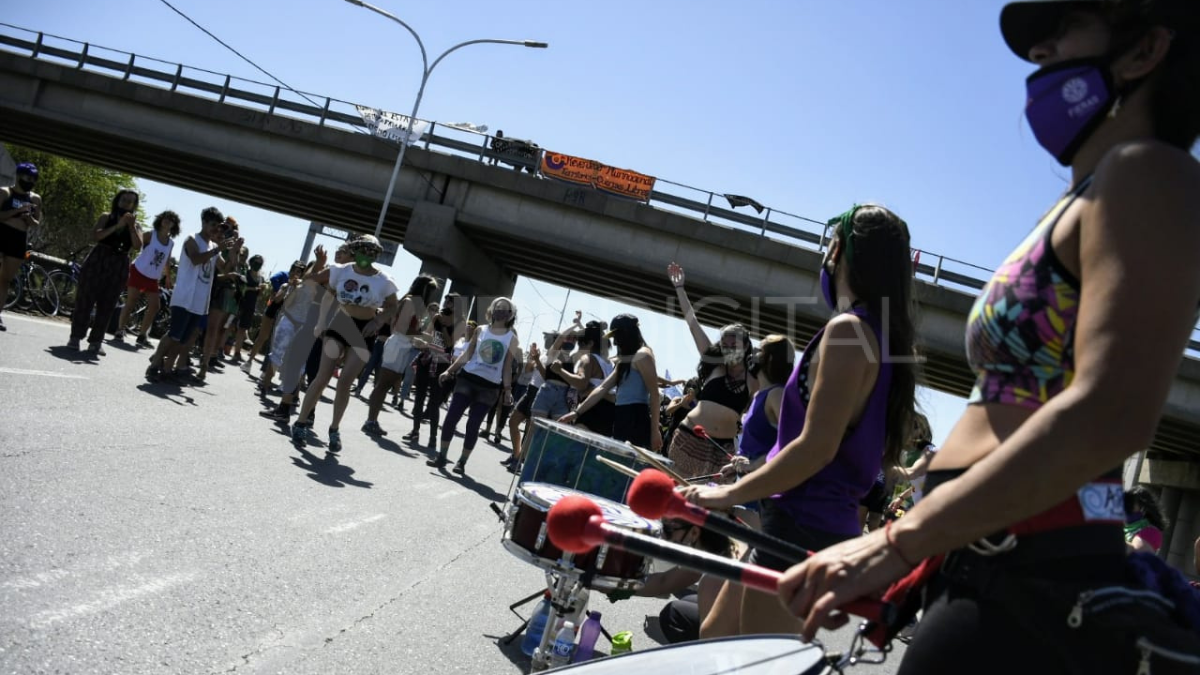 La protesta fue encabezada por la Multisectorial Humedales de Rosario.