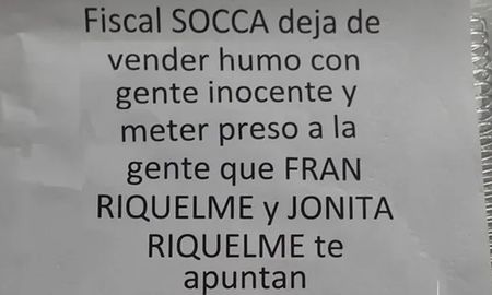 Los sospechosos son dos jóvenes de 19 y 26 años que fueron arrestados pasado el mediodía desde este martes en inmediaciones de Ayacucho y Hungría, barrio Molino Blanco. Los sospechosos son dos jóvenes de 19 y 26 años que fueron arrestados pasado el mediodía desde este martes en inmediaciones de Ayacucho y Hungría, barrio Molino Blanco.