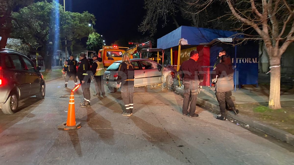 Por el accidente se generaron importantes demoras en una de las avenidas más transitadas de la ciudad de Santa Fe.