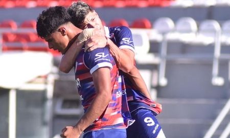 Pedano e Isla, los goleadores de la tarde en Unión. Pedano e Isla, los goleadores de la tarde en Unión.