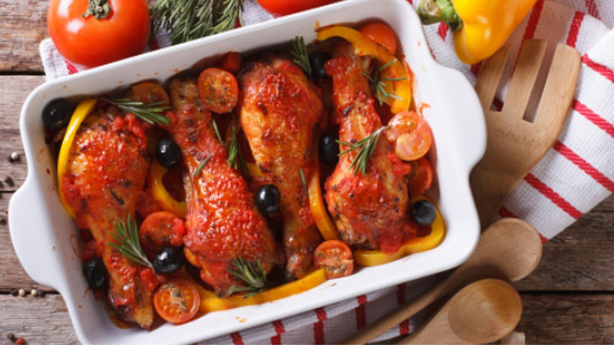 El pollo frito con miel y cerveza es un plato delicioso y fácil de preparar en casa, perfecto para compartir en familia o con amigos. El pollo frito con miel y cerveza es un plato delicioso y fácil de preparar en casa, perfecto para compartir en familia o con amigos.