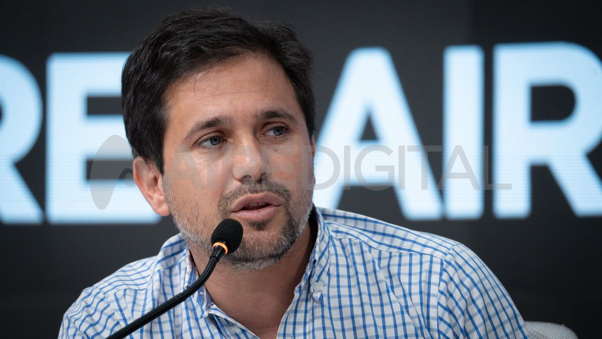 Lucas Simoniello explicó a AIRE que en su origen, Lucas Simoniello explicó a AIRE que en su origen,